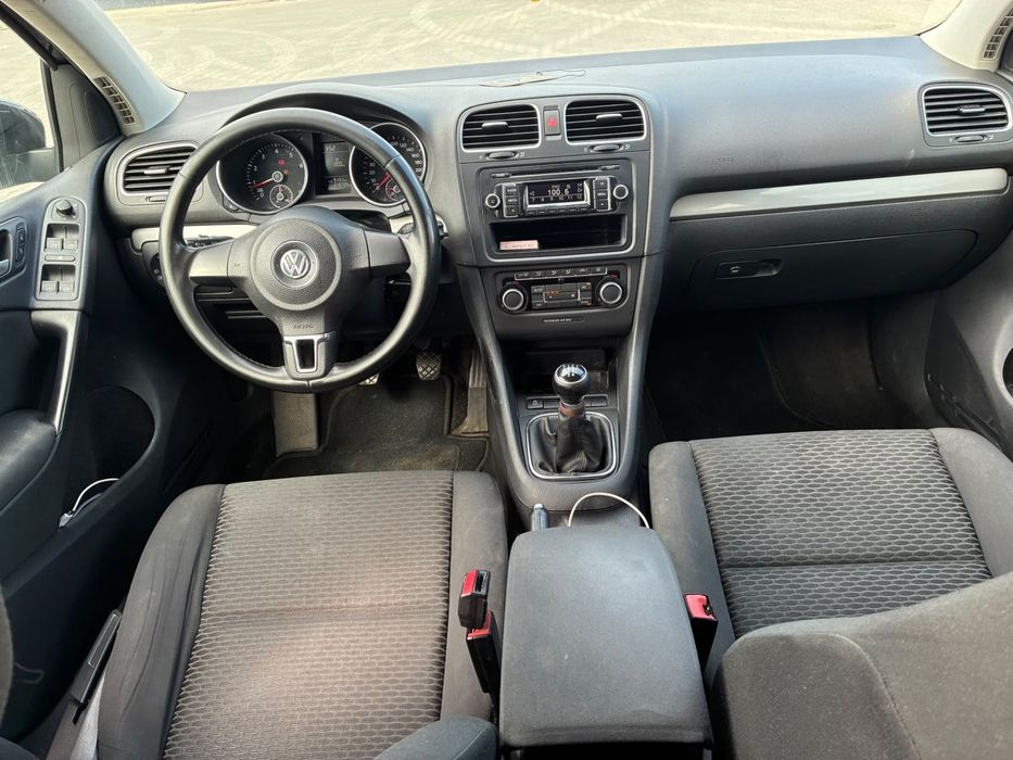 VOLKSWAGEN Golf 2013 — imagine 4