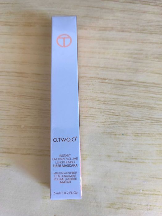 3D водоустойчива спирала с фибри за мигли, O.Two.o, 6 мл, черна
