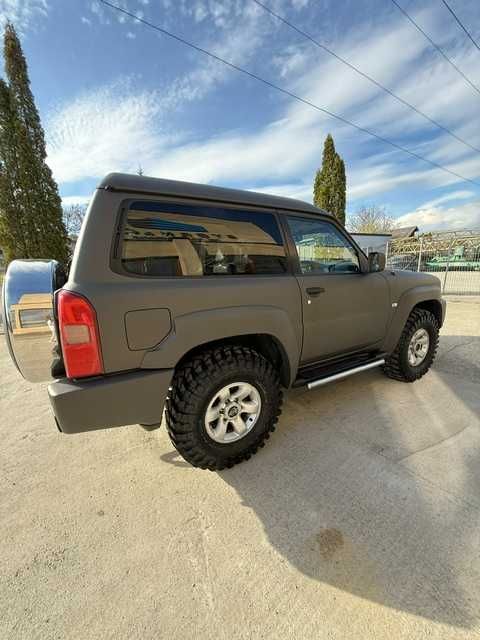 Nissan Patrol Y61- 2007- facelift - 2 usi 4X4