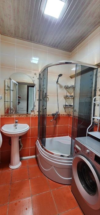 16 квартал. 3/2/9. 85м2. Мебель+техника