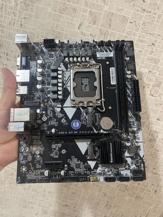 Esonic B760D A Ddr 5 plata sotiladi