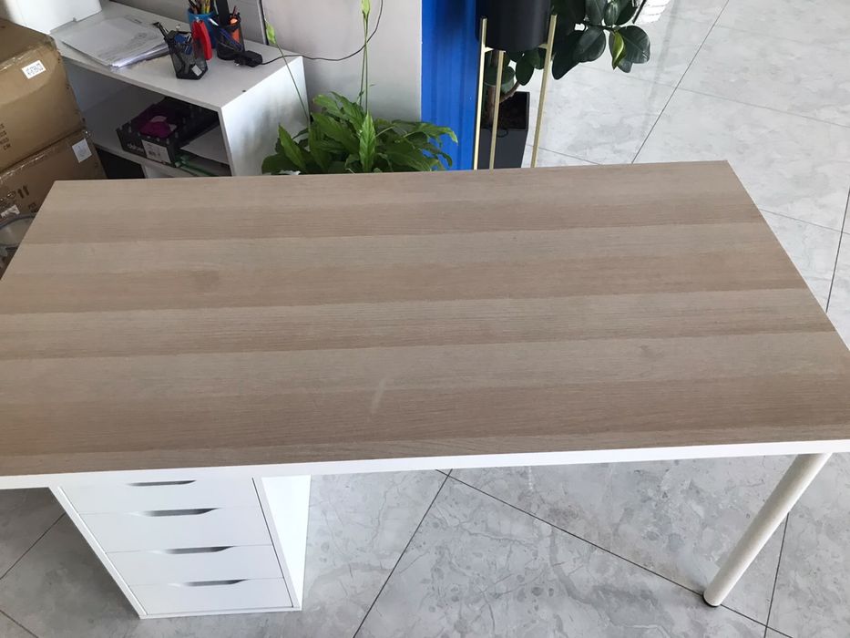 продам стол икеа срочно
