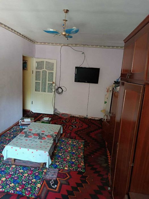 1 xonali uy sotiladi