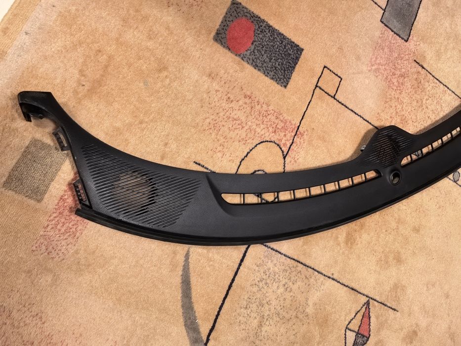 Dodge Challenger 2015+ Кори за врати и лайсна / решетка