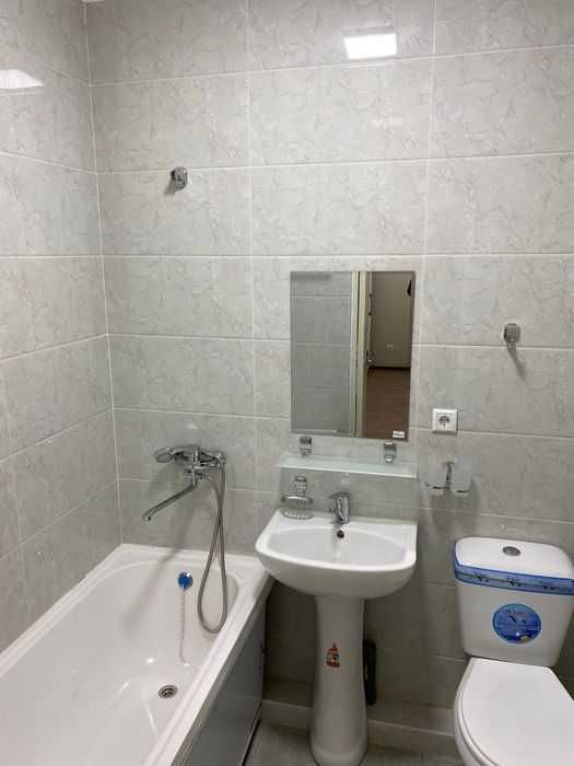 Срочно сдам 1 ком/4/9 на Махтумкули Ор-р Технопарк