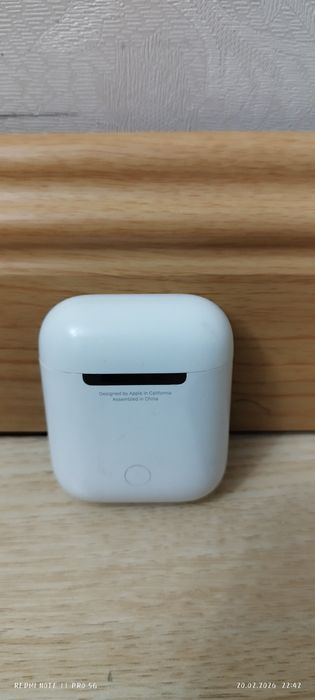 Оригинальные AirPods-всё работает+упаковано