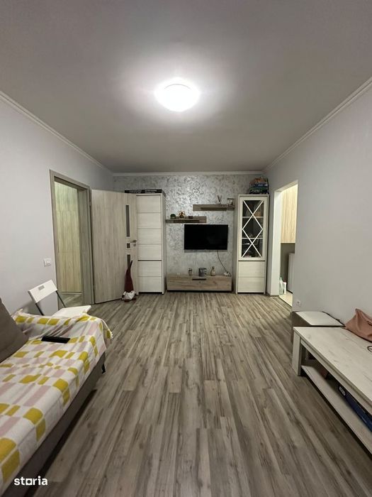 Ozana - Titan - Metrou - 2 Camere - Renovat - Zona Verde
