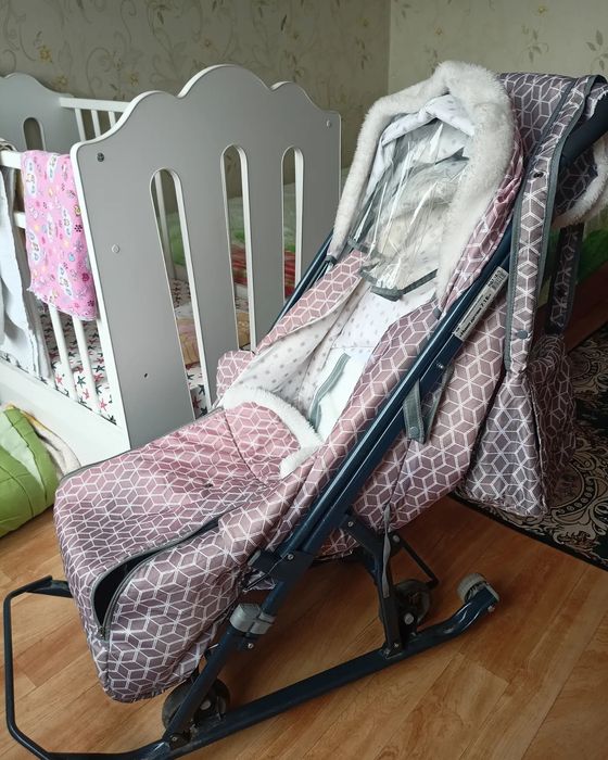 Санки-коляска продам срочно