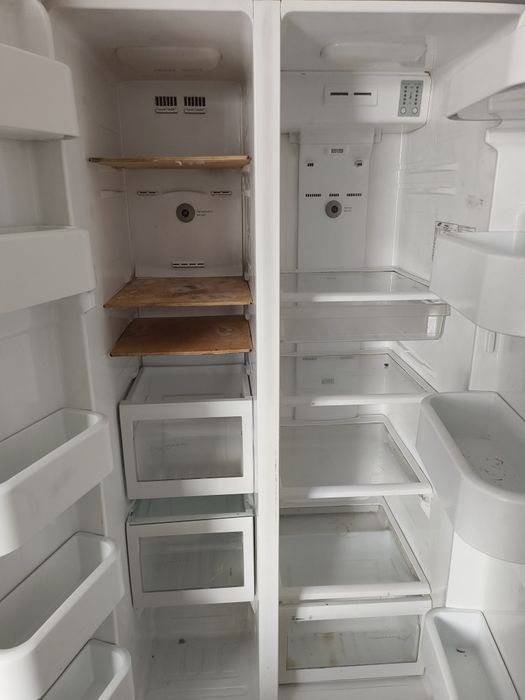 Продаю холодильник (не рабочий)