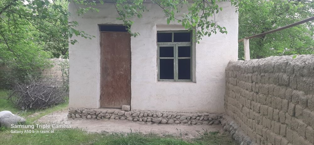 хусусий ховли жой сотилади