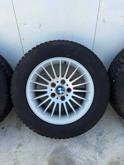 Продавам Style 61 със зимни гуми Goodyear