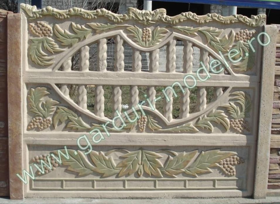 Gard din panouri / placi beton armat.Brasov,Covasna,Harghita