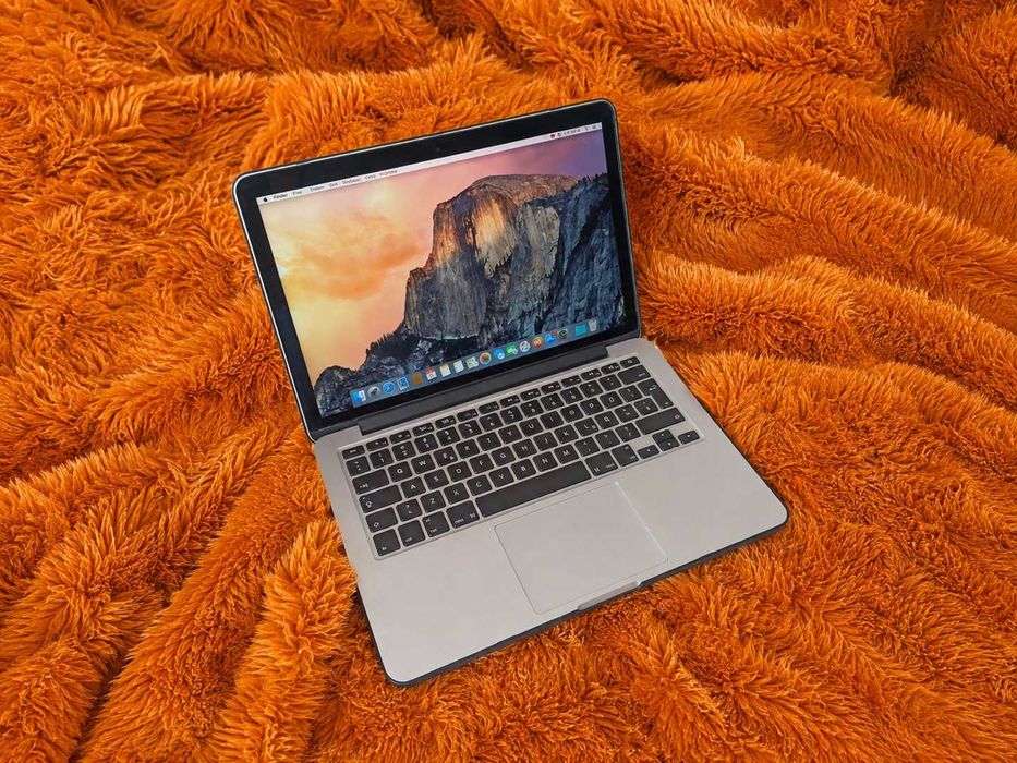 MacBook Pro 2014 Retina | Core i5 | 8 ГБ | Intel Iris | Отличный!
