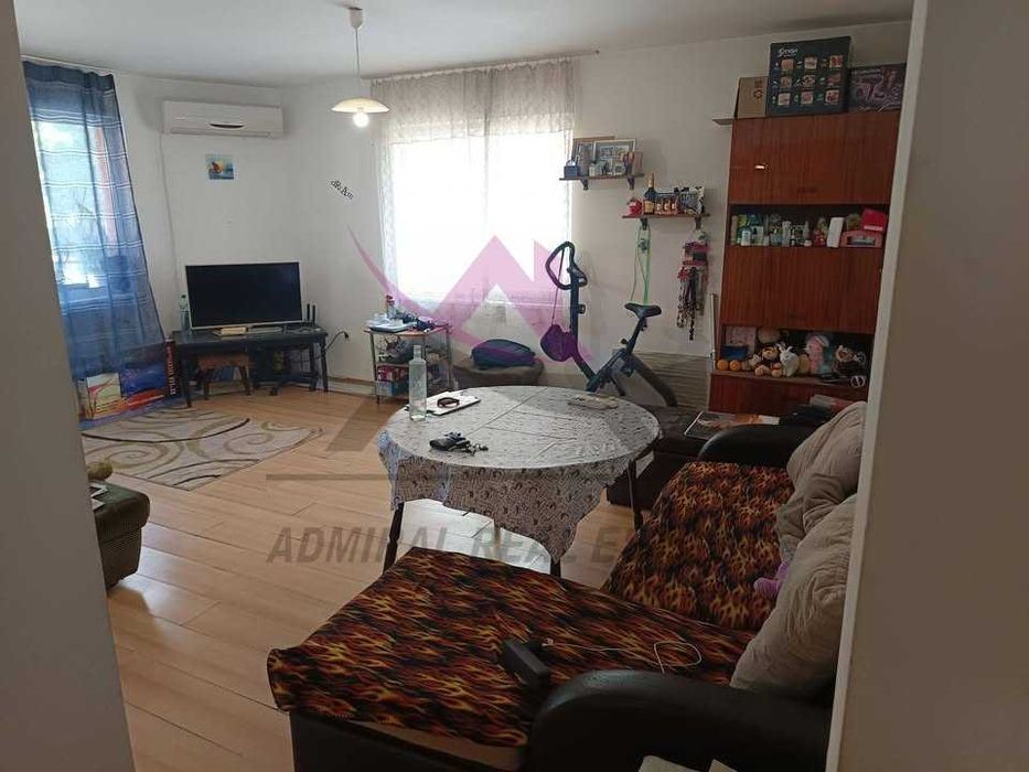 Продава се Двустаен апартамент в Варна, Левски - 84 кв.м за 2060 €/кв.м - Снимка #2