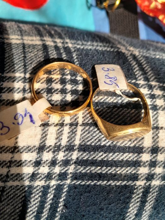 Vînd Verighete 22k cu 600ron și brățară 18k 6gr