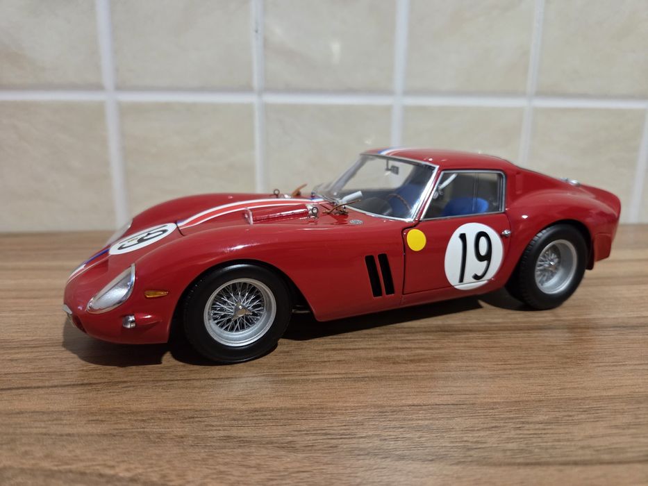 Macheta Ferrari 250 GTO 1:18 Kyosho