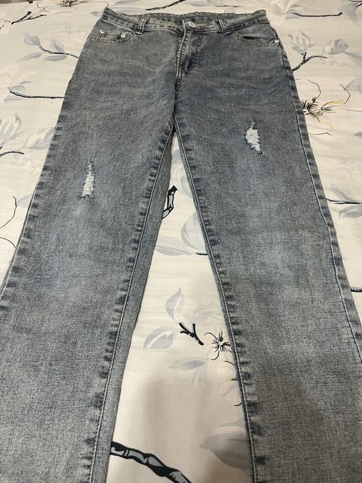Подростковые джинсы
