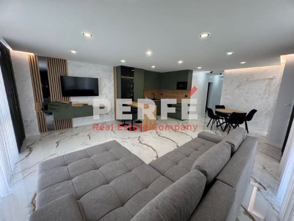 Продава се Тристаен апартамент в Обзор - 150 кв.м за 2334 €/кв.м - Снимка #3