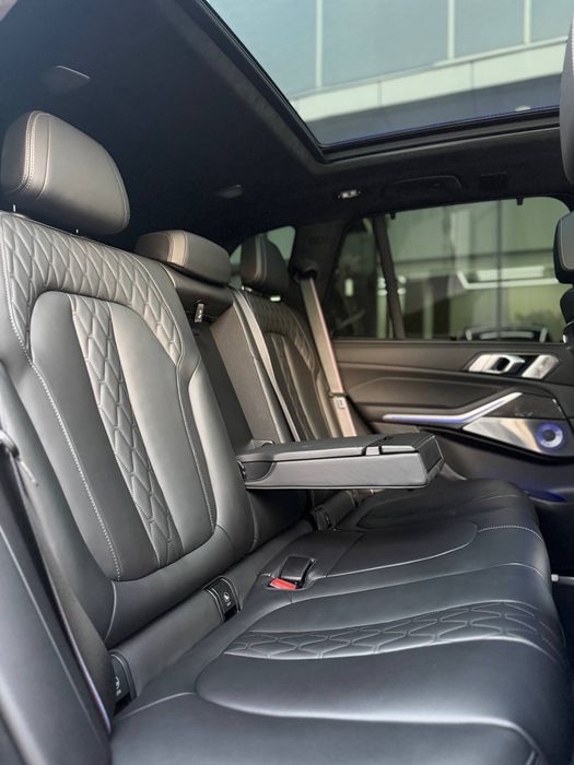 Bmw X5  M60i 2024