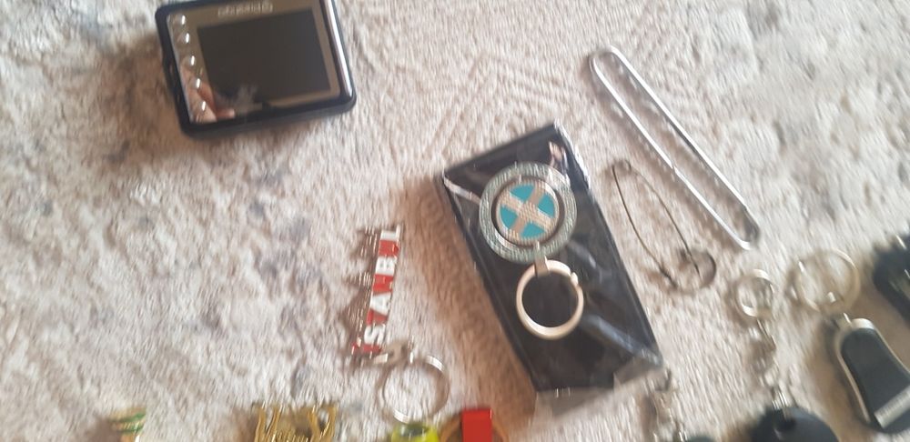 Продам брелки для ключей