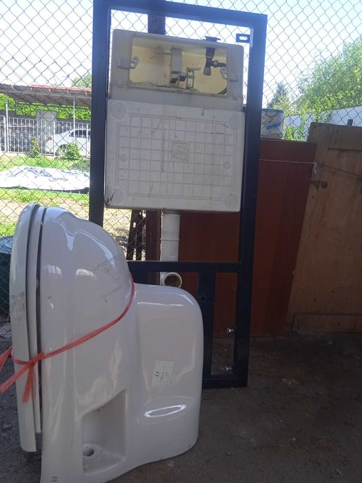 Холодильник  + инсталляция