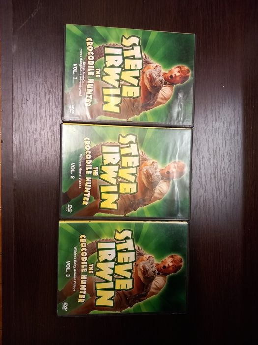 Vand DVD-uri cu Steve Irwin