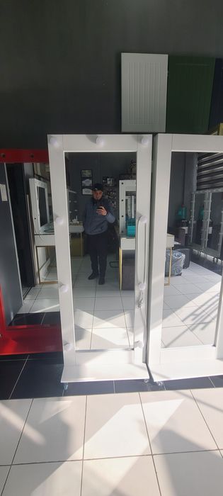 oina зеркало акция