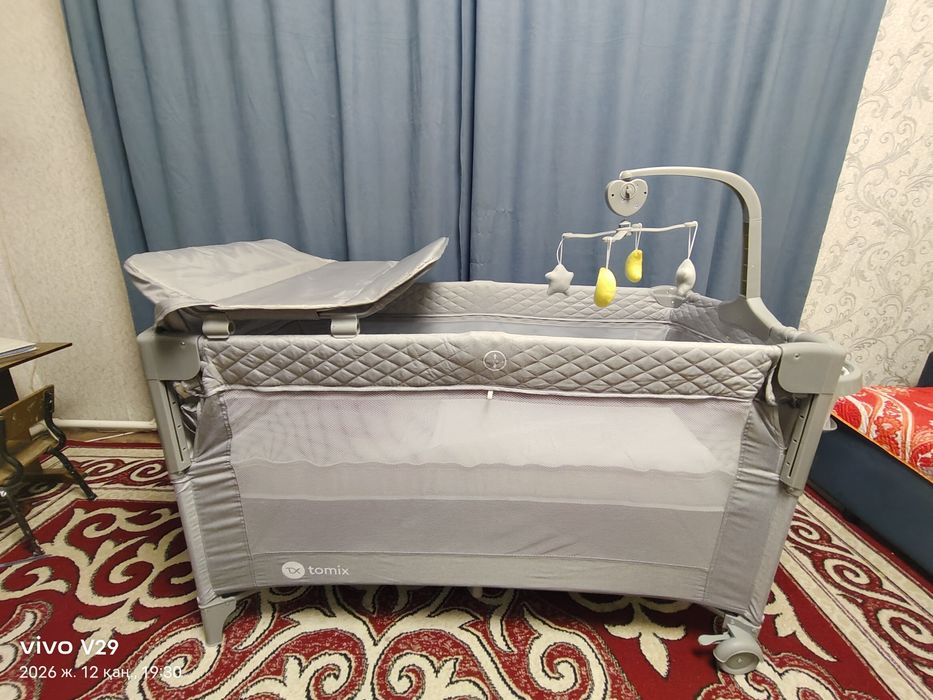 Кровать манеж новый