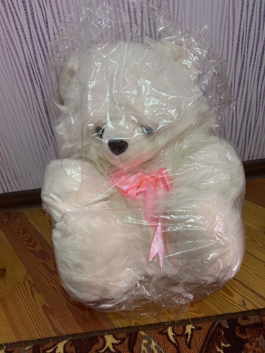 Yumshoq oyinchoq sotiladi