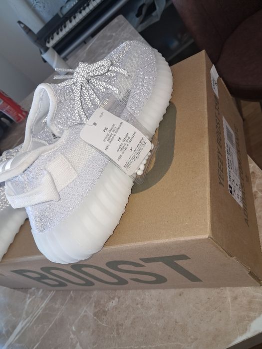 Yezzy boost 350 reflective