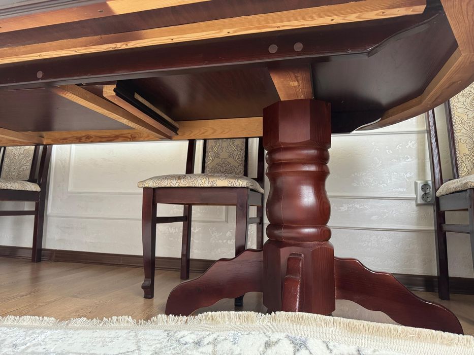 Продам стол со стульями