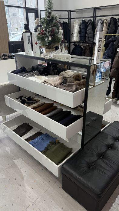 Продаю полки для бизнеса