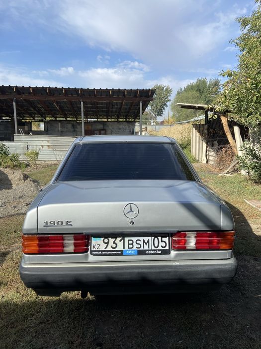 Мерседес 190 автомат