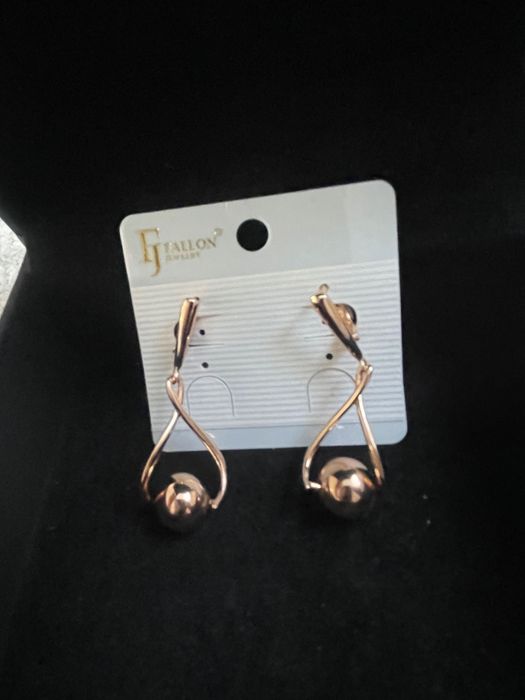 Бижутерия серьги