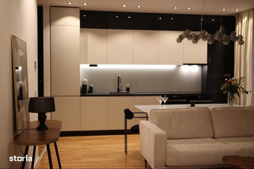 3 camere | Luxuria Residence | Expozitiei | Domenii
