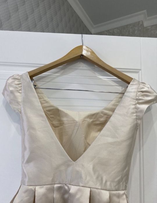 Платье атласное T&T