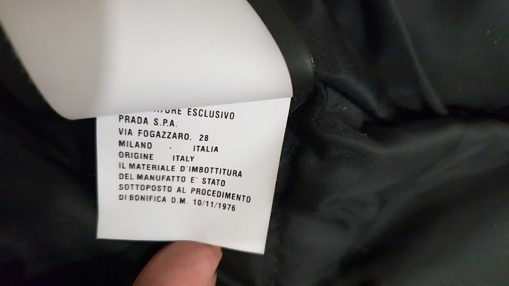 Пуховик PRADA, оригинал Италия
