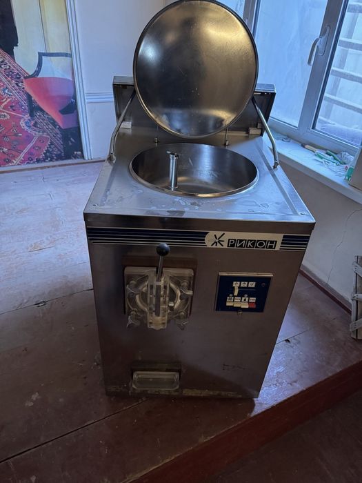 Фризер российский ( в идеальном состоянии)