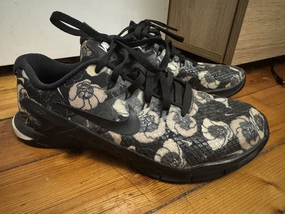 Дамски маратонки Nike Metcon 4 XD 36.5