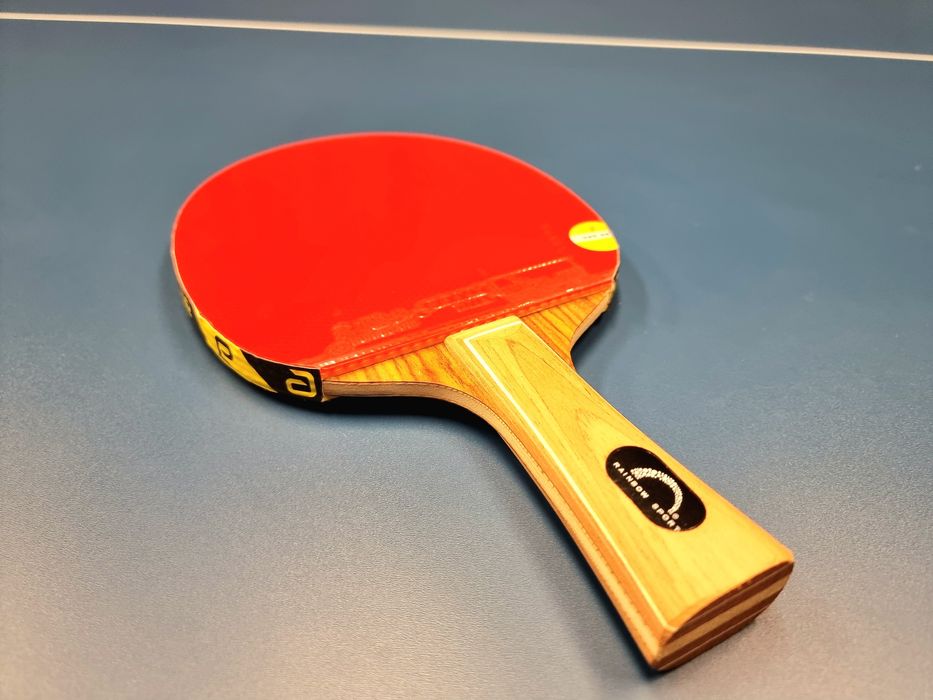 Paleta tenis de masa Rainbow 7 off/ MID HARD. 8 / BLOWFISH Short PIMPL