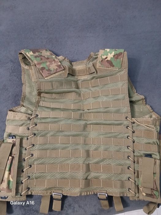 Vesta tactica  cu tot ce este in ananut