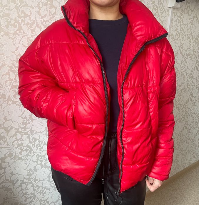 Продам демисезонную куртку Befree