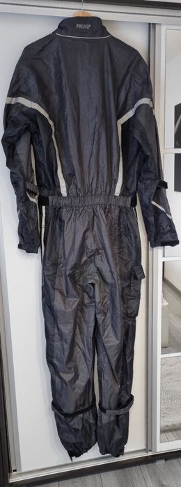 Vând costum ploaie moto