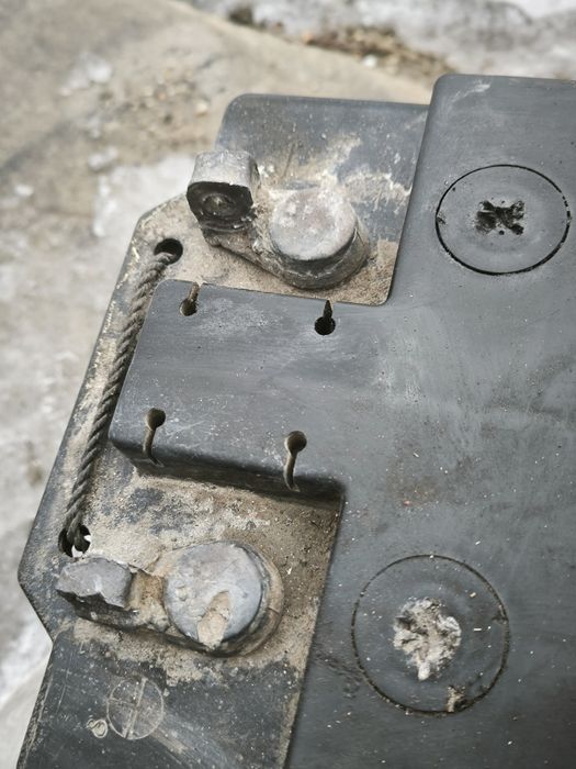 Продам аккумулятор