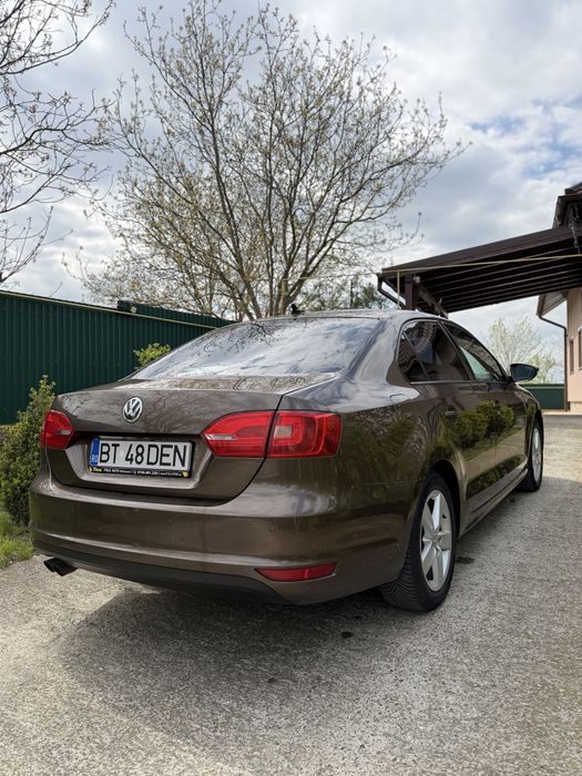 VOLKSWAGEN Jetta 2013 — imagine 5