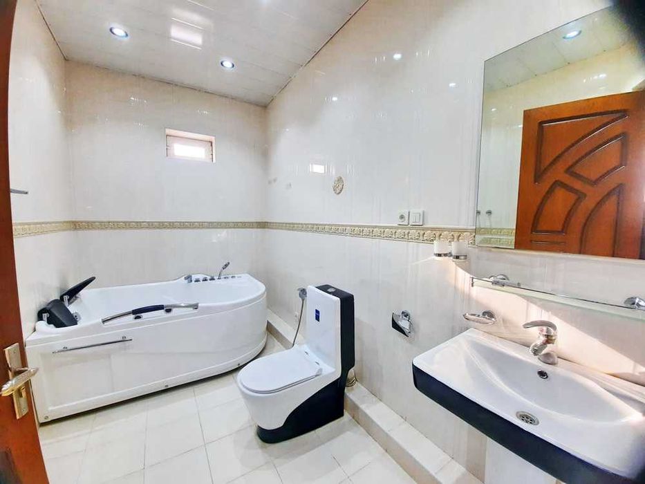 Евродом 4,1 сотка (свежий ремонт) на метро Буюк Ипак Йули