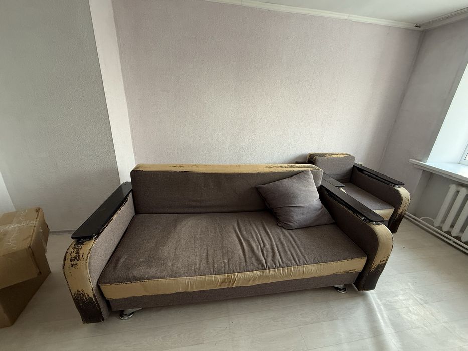 Диван с креслом за 5000