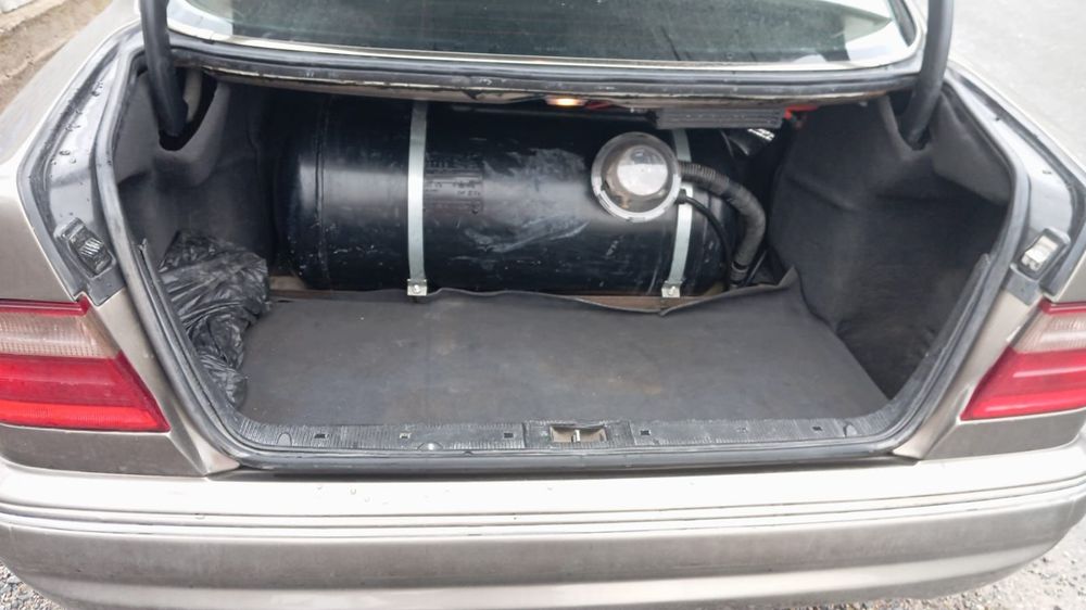 Машина сатылады срочно