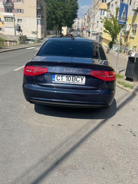 Mașina la vânzare