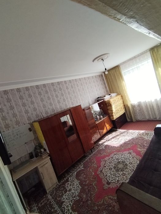 Chilonzor 7 kvartol 1 xonalik uy